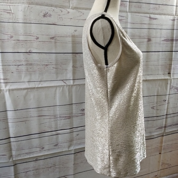 Ann Taylor Factory Top - Picture 3 of 6